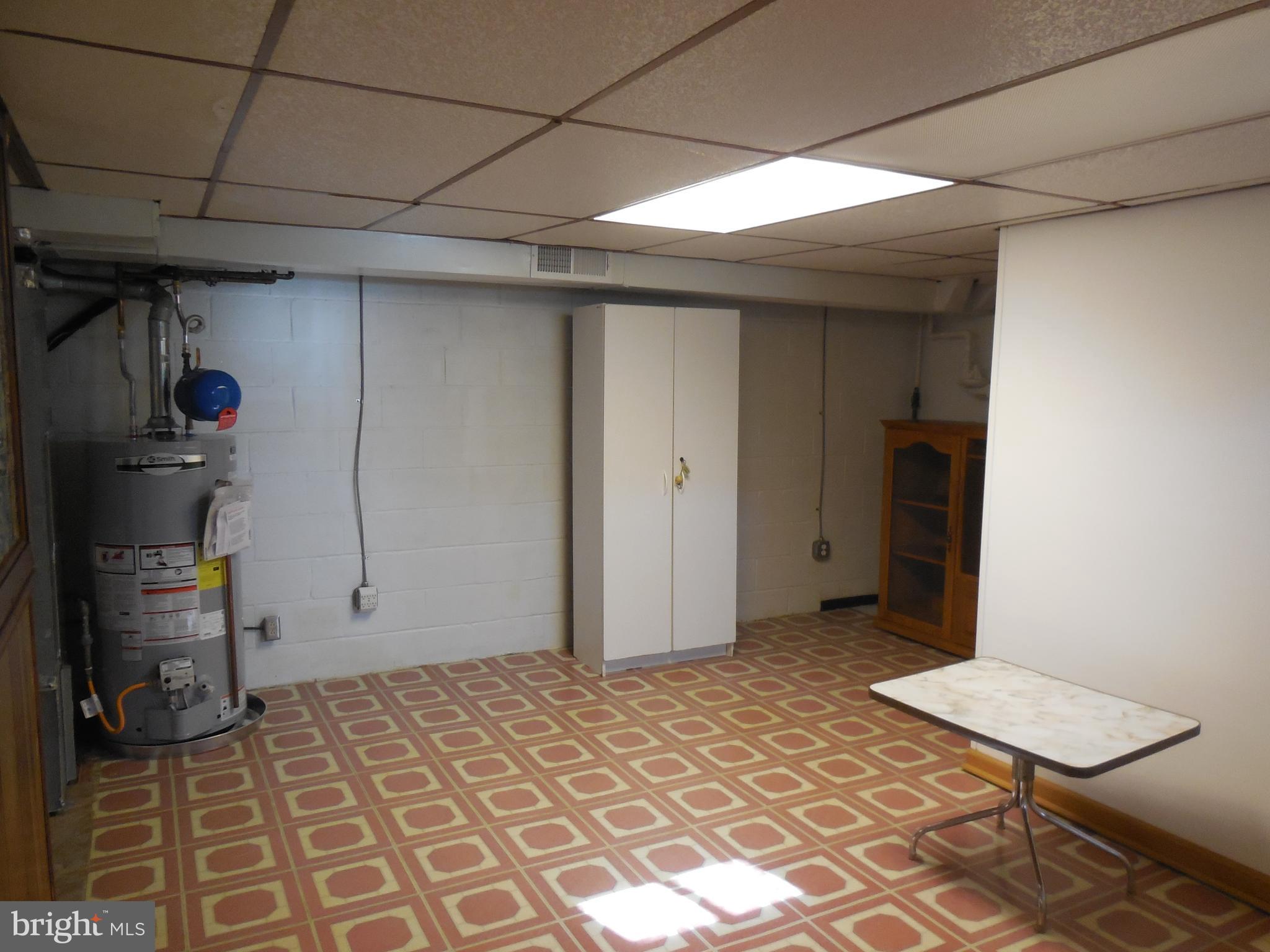 2101 Southorn Road Baltimore, MD 21220 - Photo 25 of 38