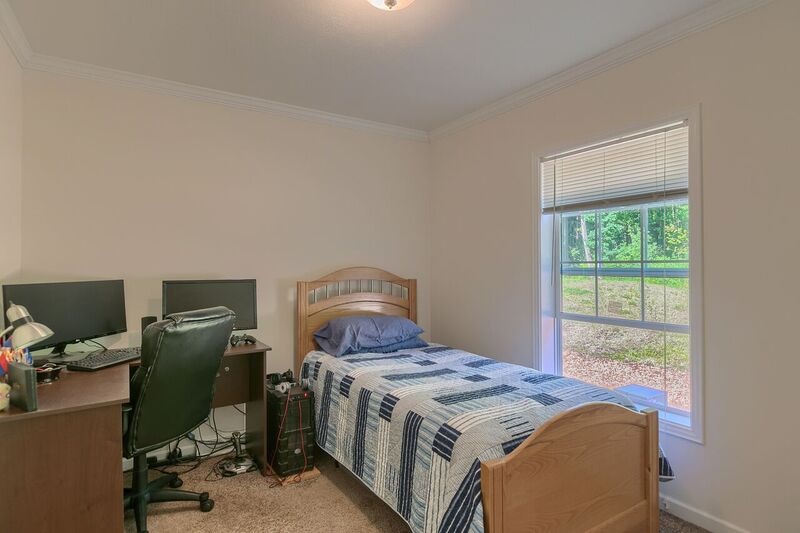 75 A Kelly Road Salem, NH 03079 - Photo 13 of 23
