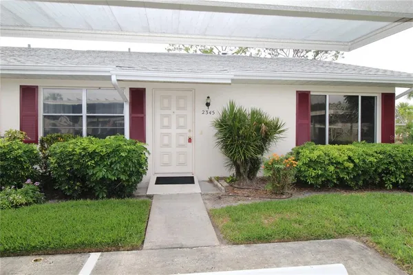 $1,500 | 2345 Glenmore Circle, Unit 294, Sun City Center, FL 33573