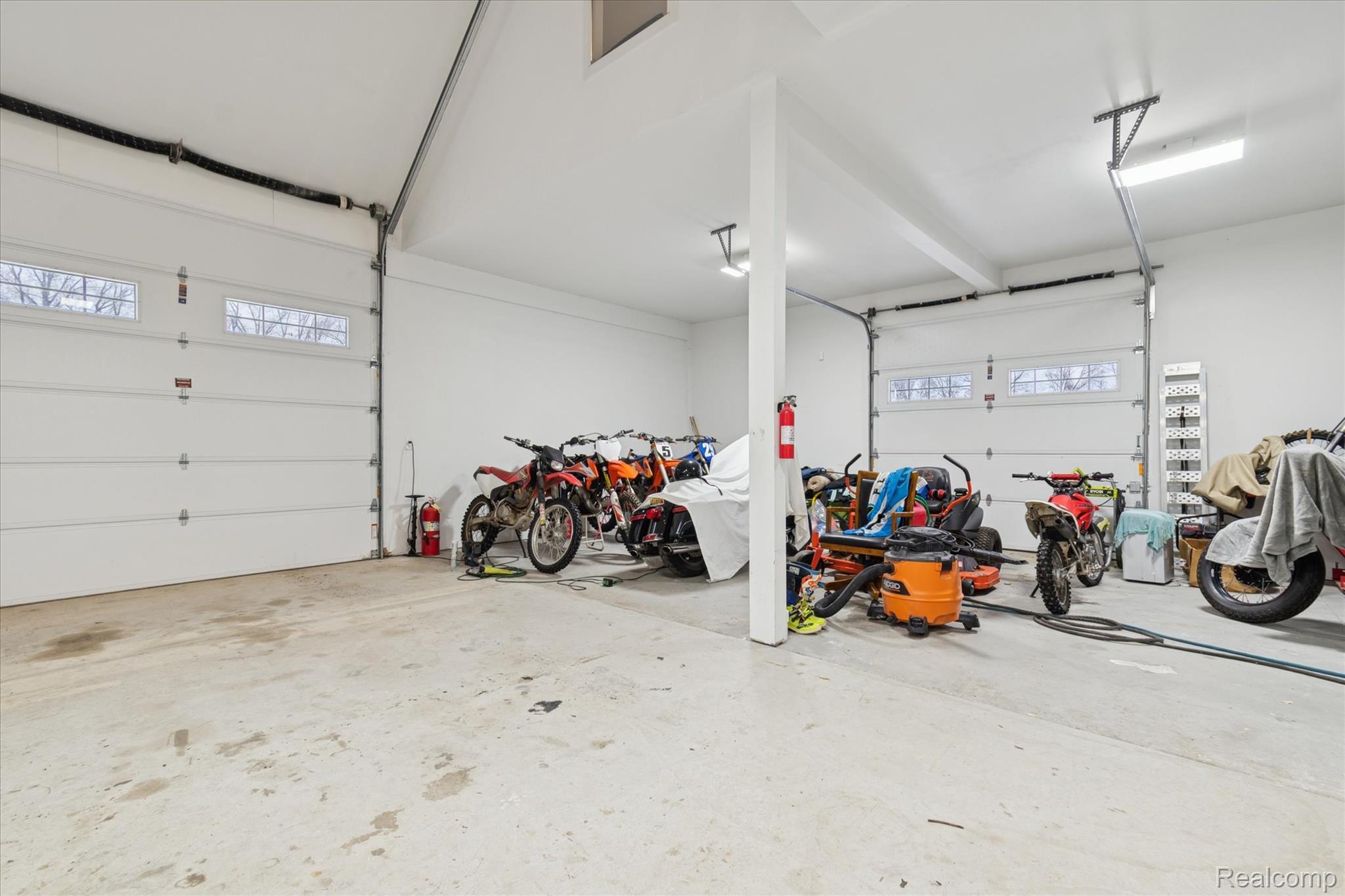 187 Darwin Road Pinckney, MI 48169 - Photo 53 of 71 Interior View of garage