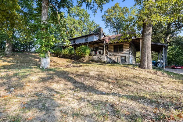 $950,000 | 5522 Courtland Road, Springfield, TN 37172