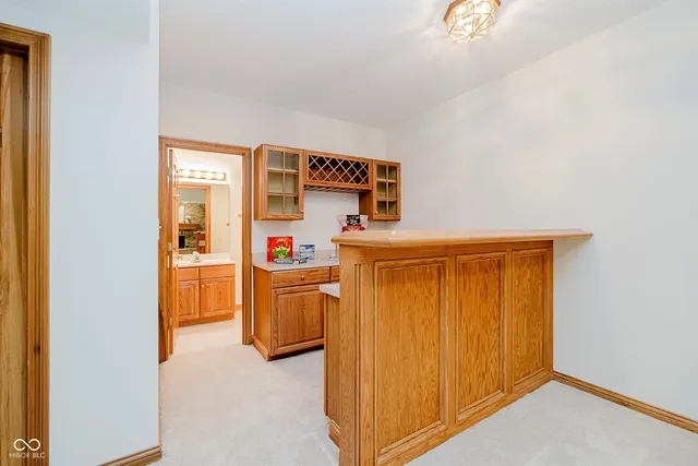 $915,000 | 4827 Woods Edge Drive, Zionsville, IN 46077