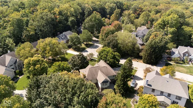 $915,000 | 4827 Woods Edge Drive, Zionsville, IN 46077