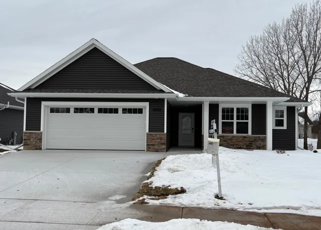$399,900 | N9355 Gemstone Court, Appleton, WI 54915
