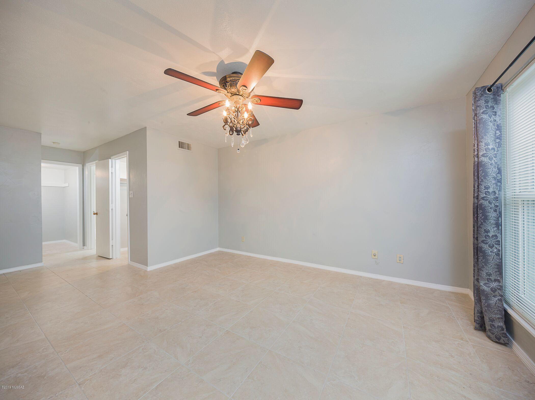 1600 North Wilmot Road, Unit 190 Tucson, AZ 85712 - Photo 6 of 23