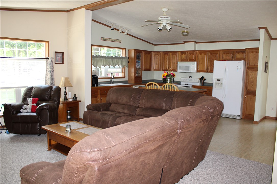 21 King Philip Road Coventry, RI 02816 - Photo 17 of 31 Living Room