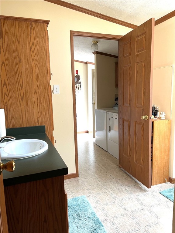 21 King Philip Road Coventry, RI 02816 - Photo 23 of 31 Main Bath