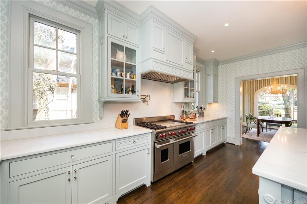 1042 Queens Road West Charlotte, NC 28207 - Photo 24 of 48 Gallery Image 24