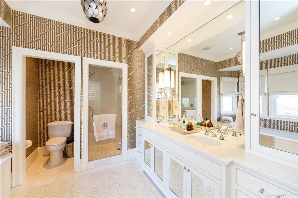 1042 Queens Road West Charlotte, NC 28207 - Photo 31 of 48 Gallery Image 31