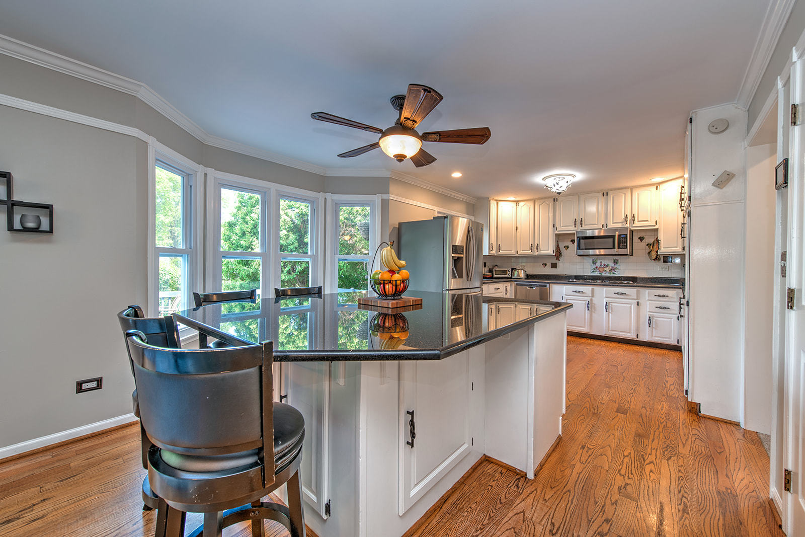 506 Mitchell Drive Grayslake, IL 60030 - Photo 8 of 36