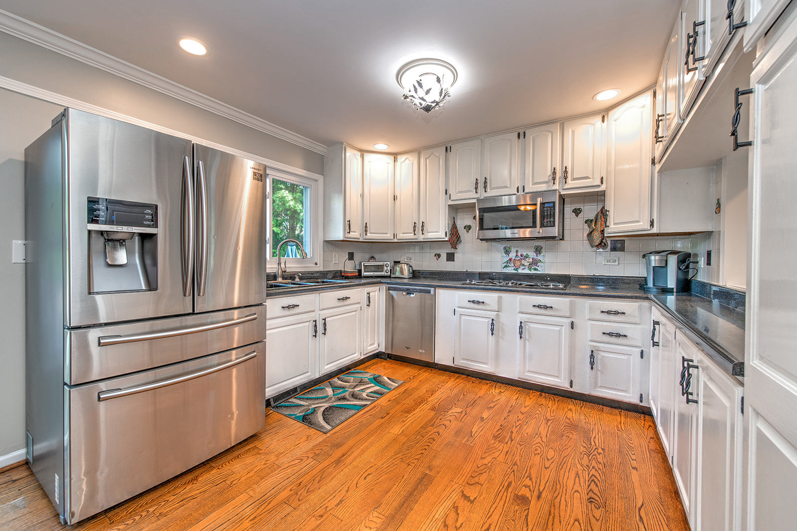 506 Mitchell Drive Grayslake, IL 60030 - Photo 9 of 36