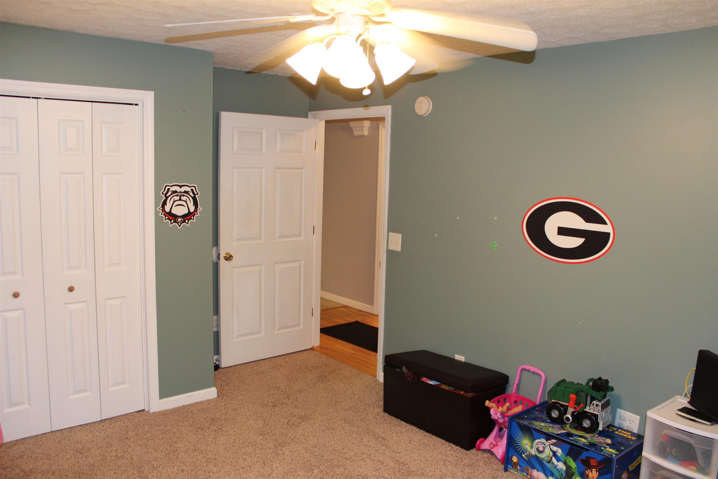 7052 Hall Road Greenbrier, TN 37073 - Photo 27 of 29 a view of a livingroom with furniture