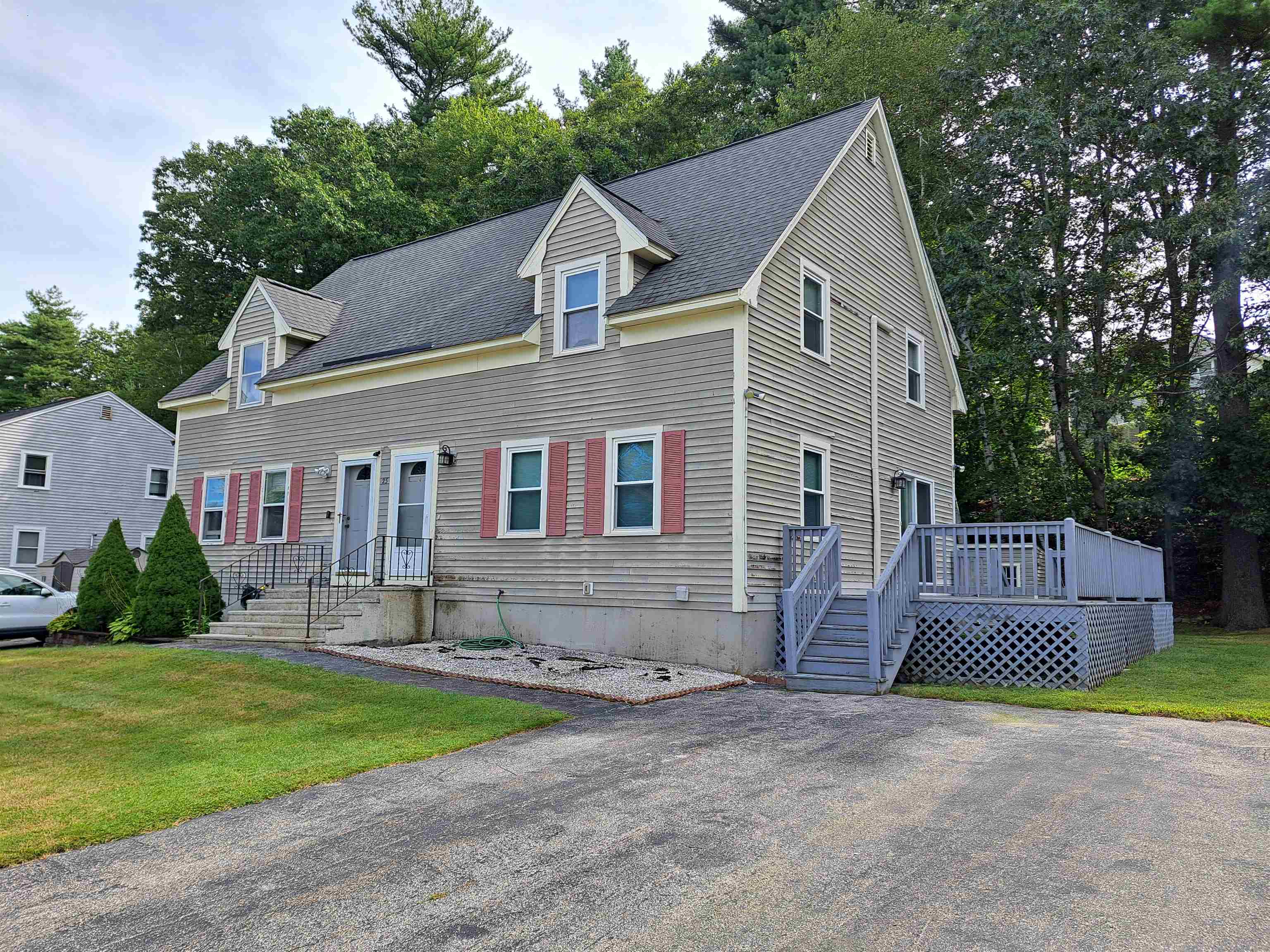 25 Tiger Tail Circle, Unit R Derry, NH 03038 - Photo 2 of 33