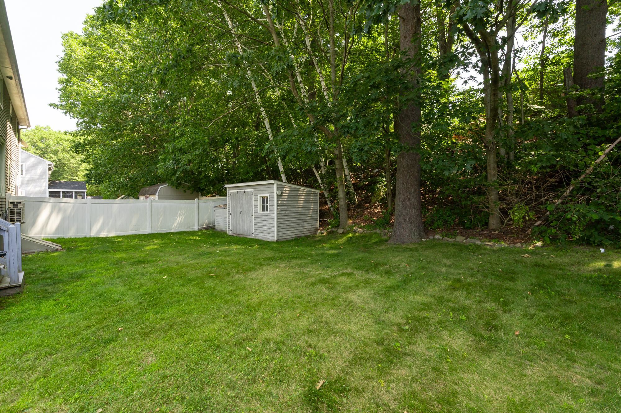 25 Tiger Tail Circle, Unit R Derry, NH 03038 - Photo 30 of 33