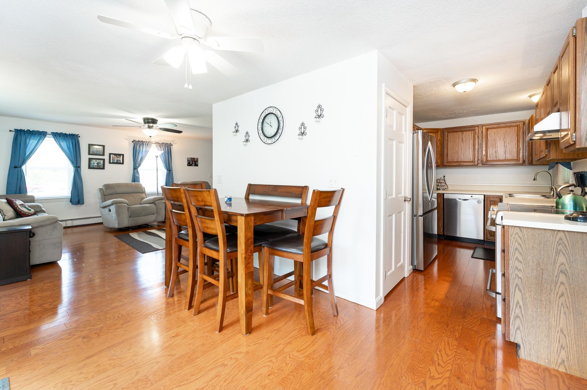 25 Tiger Tail Circle, Unit R Derry, NH 03038 - Photo 4 of 33