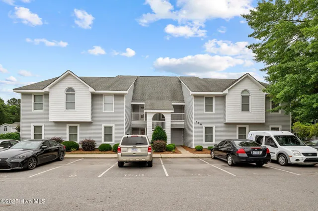 $122,000 | 110 West Victoria Court, Unit E, Greenville, NC 27834