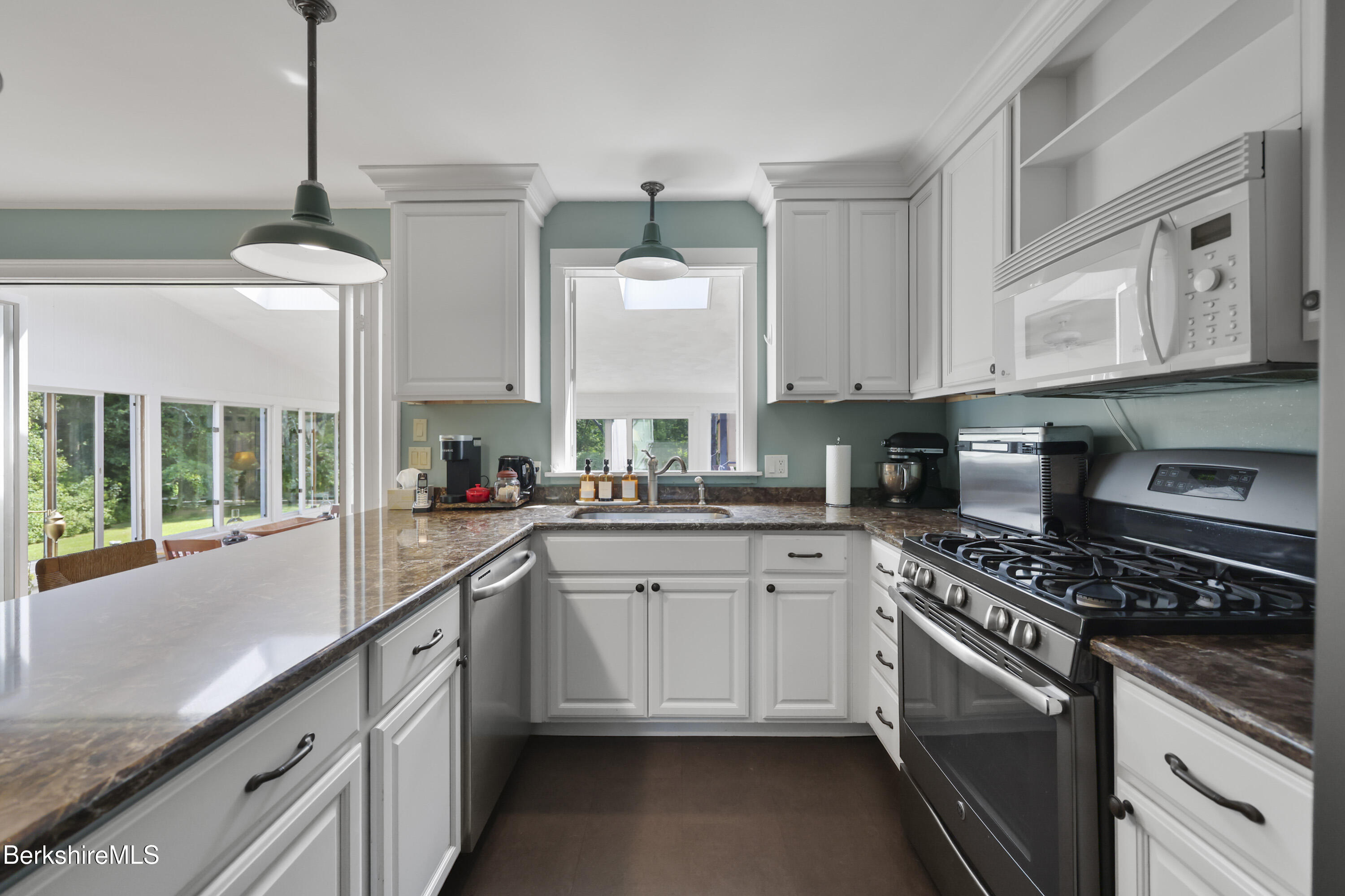 416 Monterey Road Great Barrington, MA 01230 - Photo 13 of 52 60 Kitchen