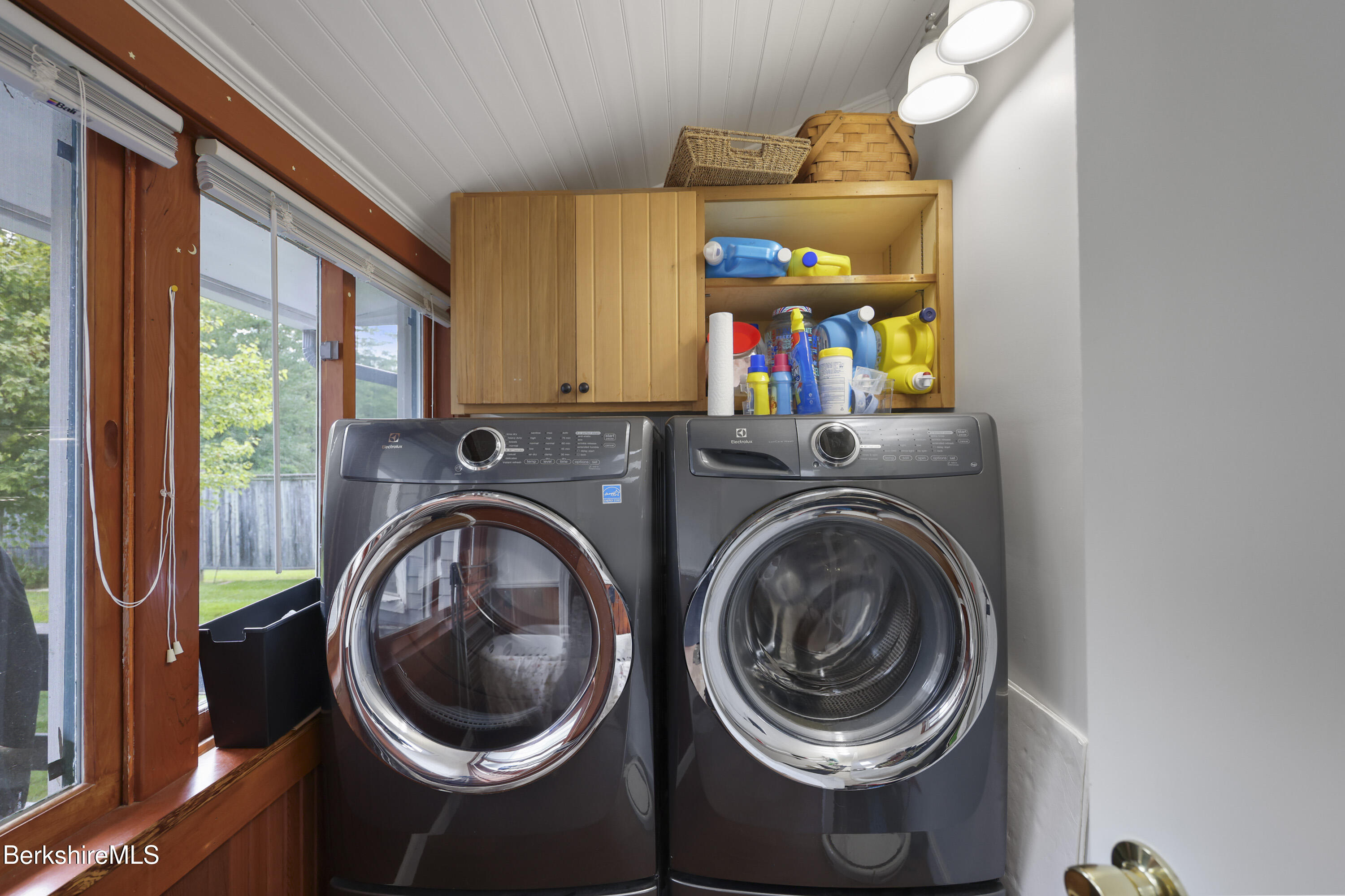416 Monterey Road Great Barrington, MA 01230 - Photo 20 of 52 95 Laundry Room