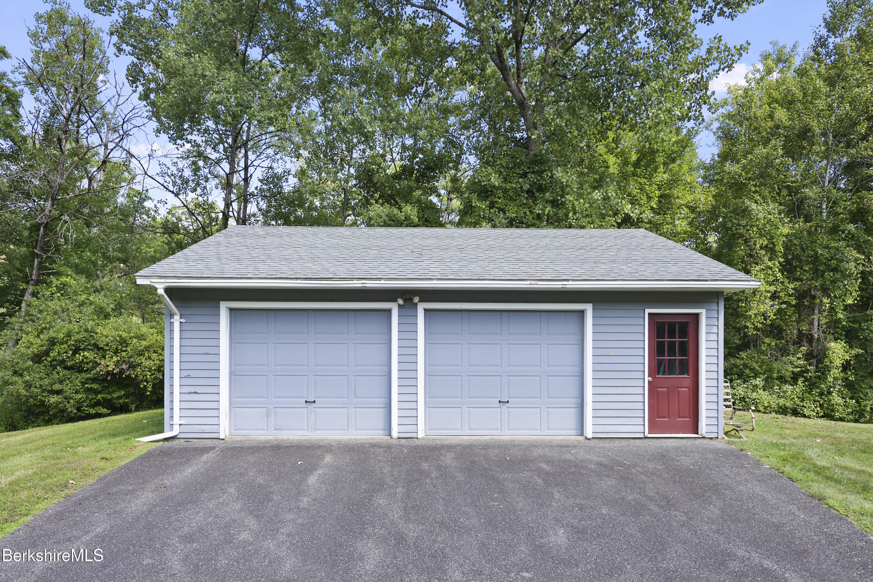 416 Monterey Road Great Barrington, MA 01230 - Photo 52 of 52 265 Garage