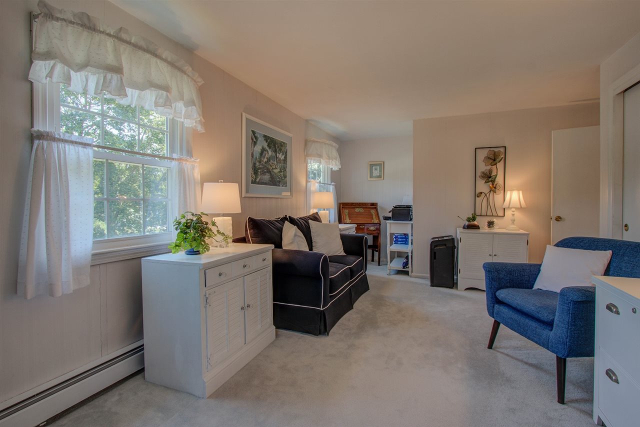 334 Exeter Road Hampton Falls, NH 03844 - Photo 22 of 32