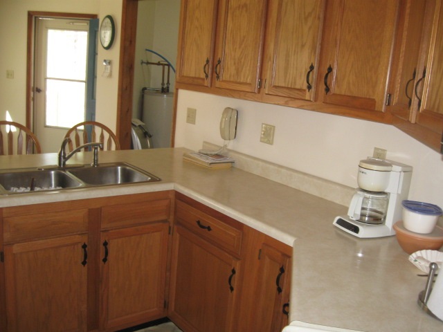 4222 North Flint Road Roscommon, MI 48653 - Photo 12 of 14 50039148-11.JPG