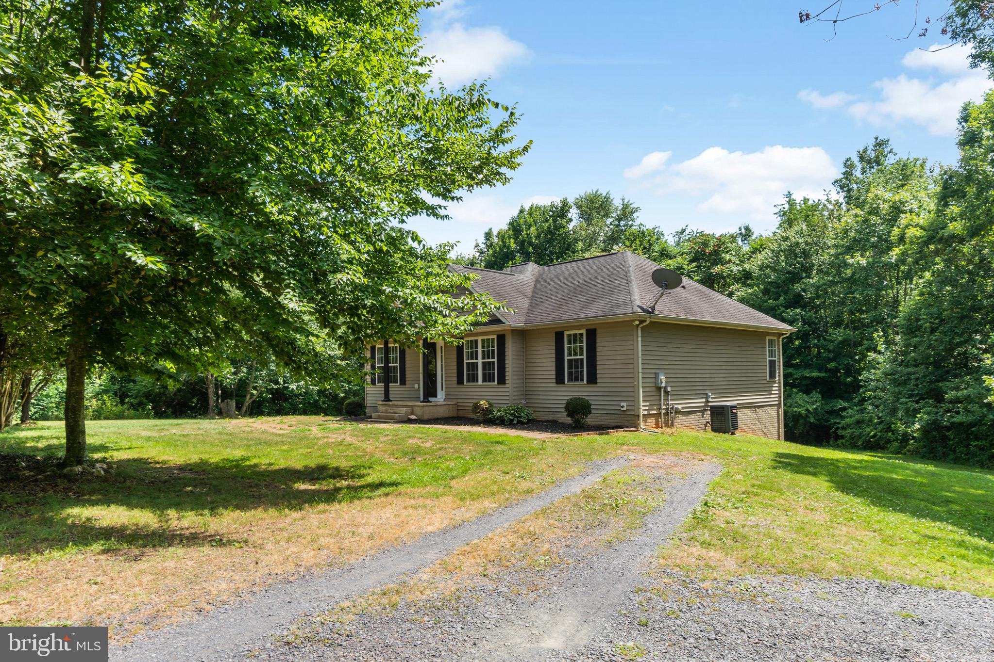 23950 Batna Road Lignum, VA 22726 - Photo 2 of 46 Gallery Image 2