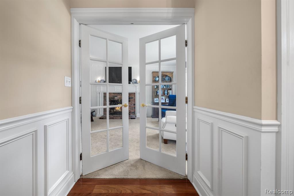 4654 John R Road Troy, MI 48085 - Photo 20 of 54