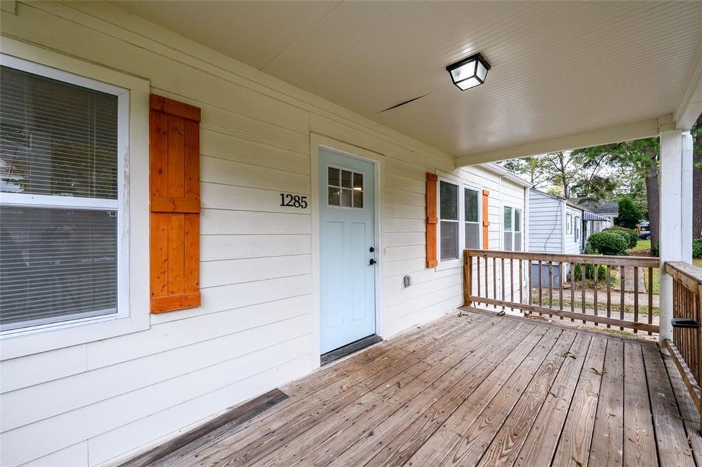 1285 Avon Avenue Southwest Atlanta, GA 30310 - Photo 5 of 28 a view of a house with a deck