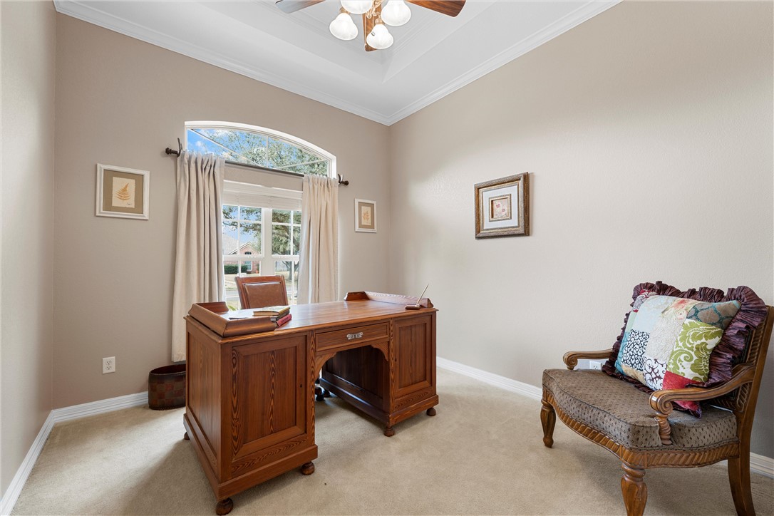 10513 T Bury Lane Waco, TX 76708 - Photo 21 of 36 a room with furniture and a window