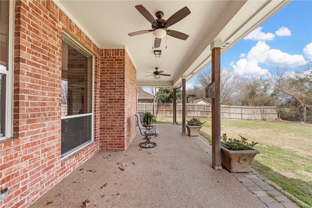 10513 T Bury Lane Waco, TX 76708 - Photo 33 of 36 a very nice looking building with a large window and outdoor space