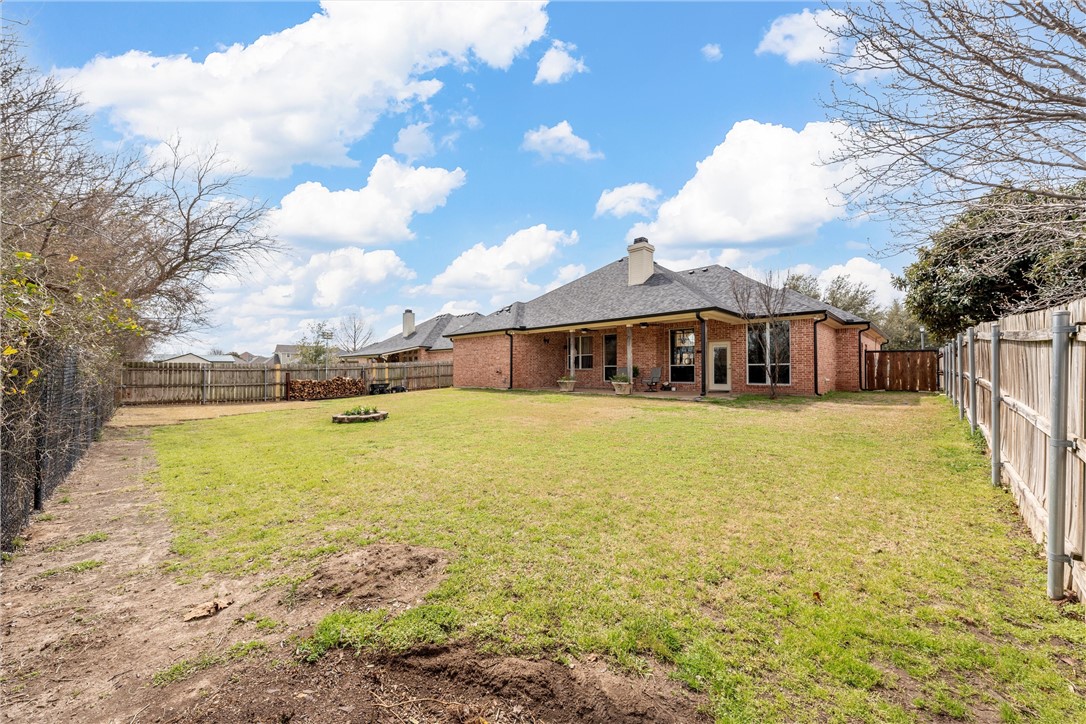 10513 T Bury Lane Waco, TX 76708 - Photo 36 of 36 a house view with swimming pool in front of it