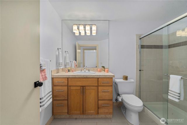 an workspace with wooden floor