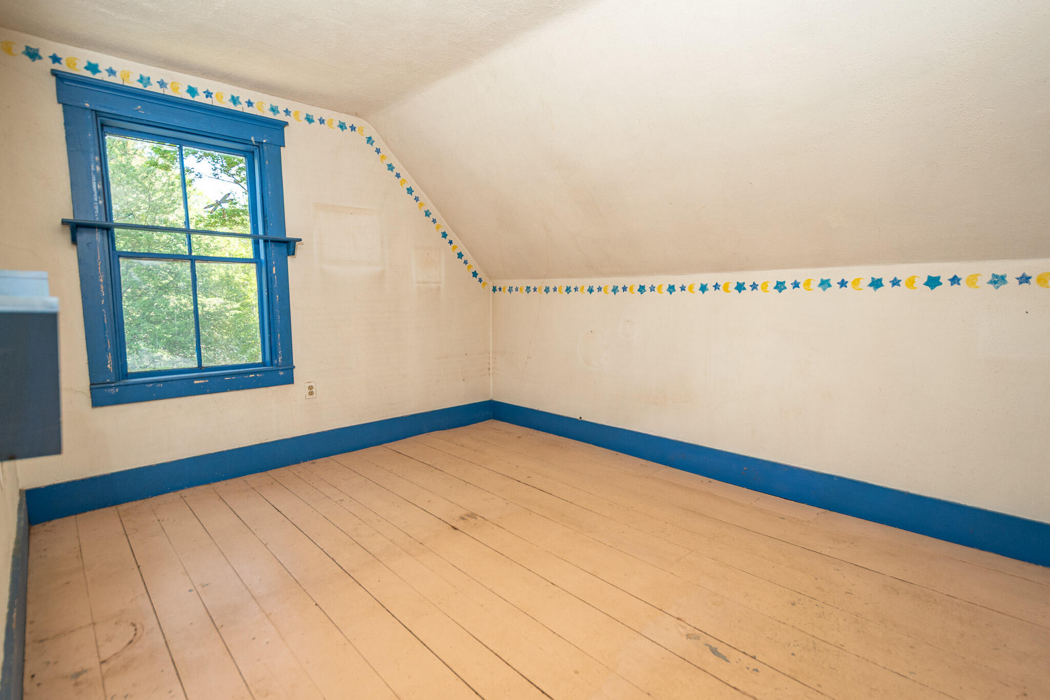 1017 Howland Road Lagrange, ME 04453 - Photo 48 of 88 DSC_0683