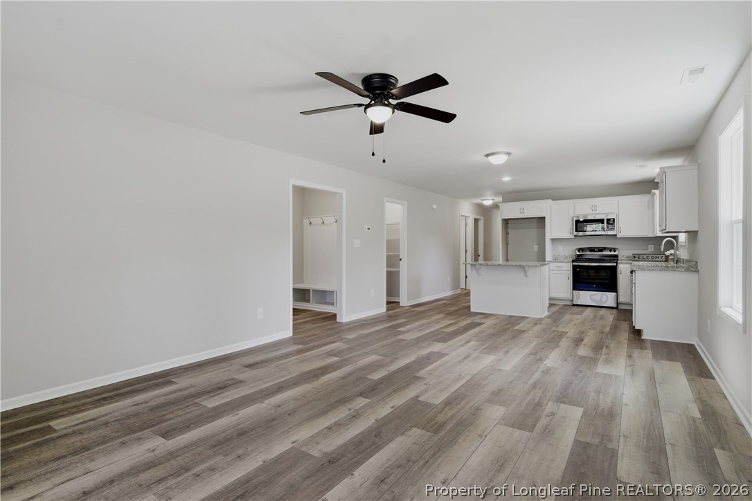 221 South 5th Street Spring Lake, NC 28390 - Photo 11 of 49