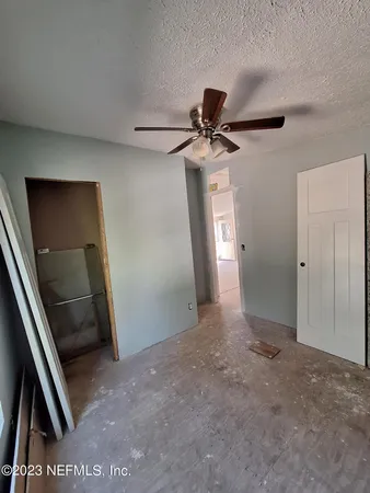 $329,500 | 601 Hoover Road, Interlachen, FL 32148
