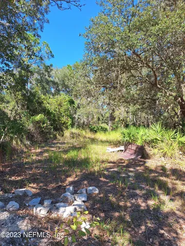 $329,500 | 601 Hoover Road, Interlachen, FL 32148