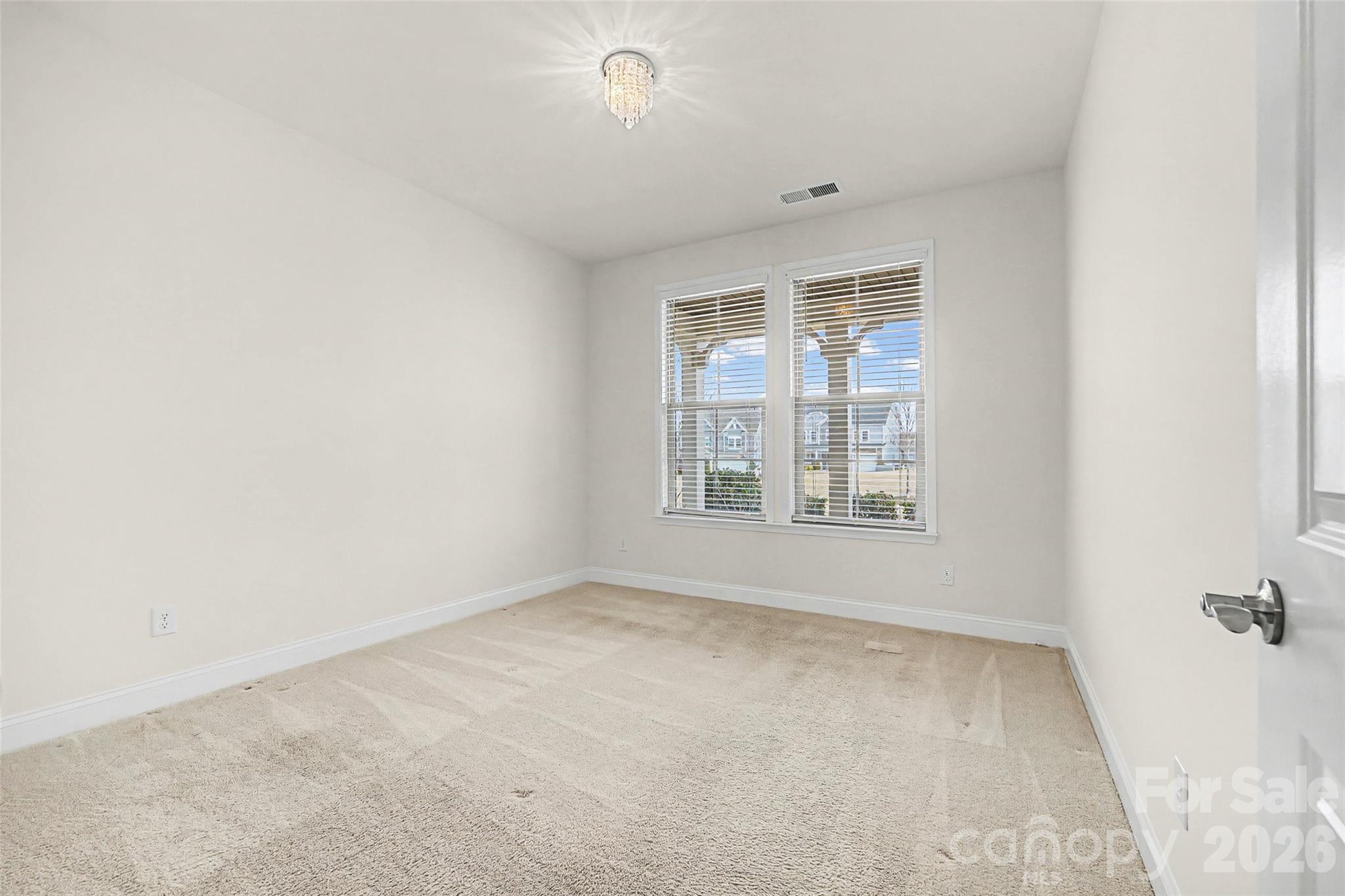 2631 Suffolk Place Fort Mill, SC 29715 - Photo 5 of 32