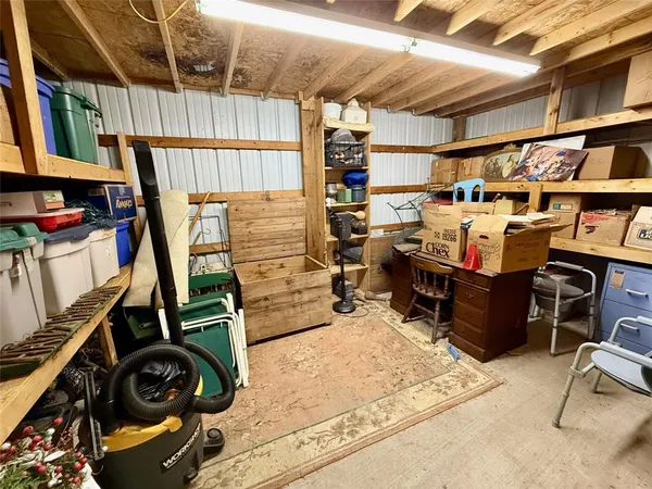 $549,900 | 2328 Farm To Market Road 2071, Gainesville, TX 76240