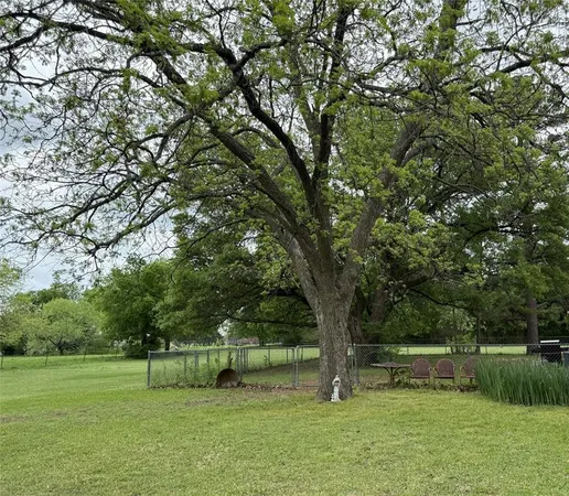$549,900 | 2328 Farm To Market Road 2071, Gainesville, TX 76240