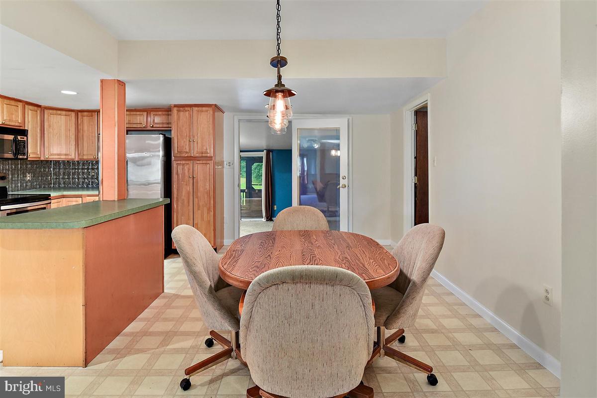 31388 Melson Road Delmar, MD 21875 - Photo 13 of 38 Dining Room