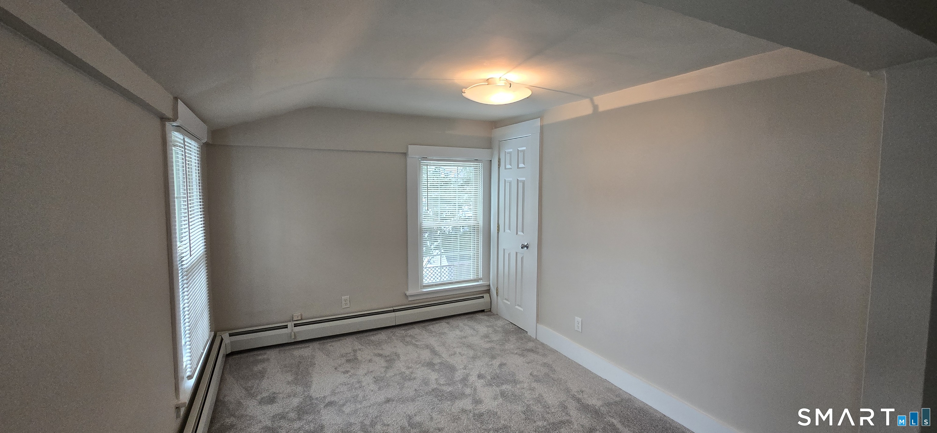 154 Washington Street, Unit 11 Norwich, CT 06360 - Photo 4 of 7