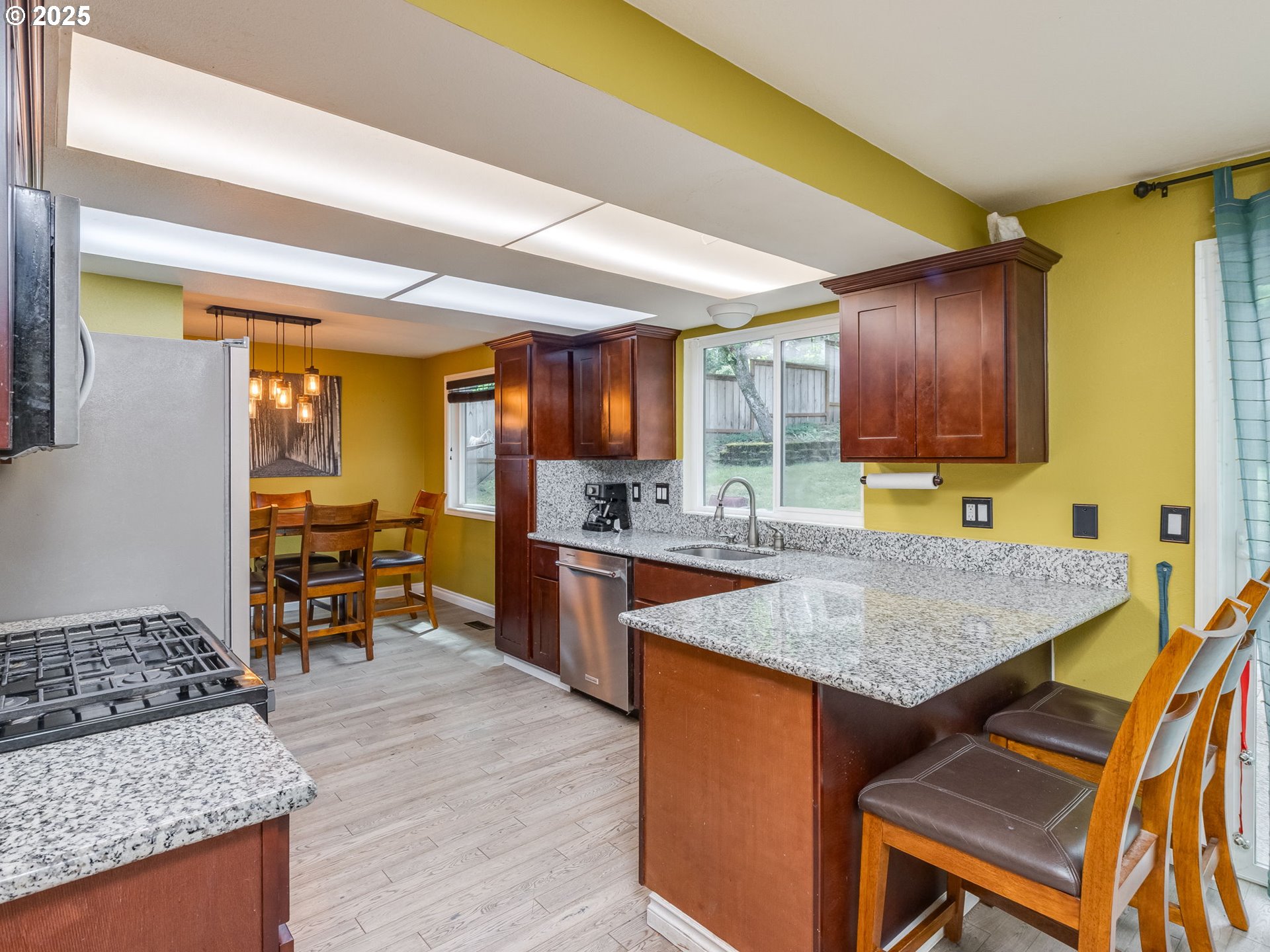 3106 Southwest Huber Street Portland, OR 97219 - Photo 15 of 45 Kitchen