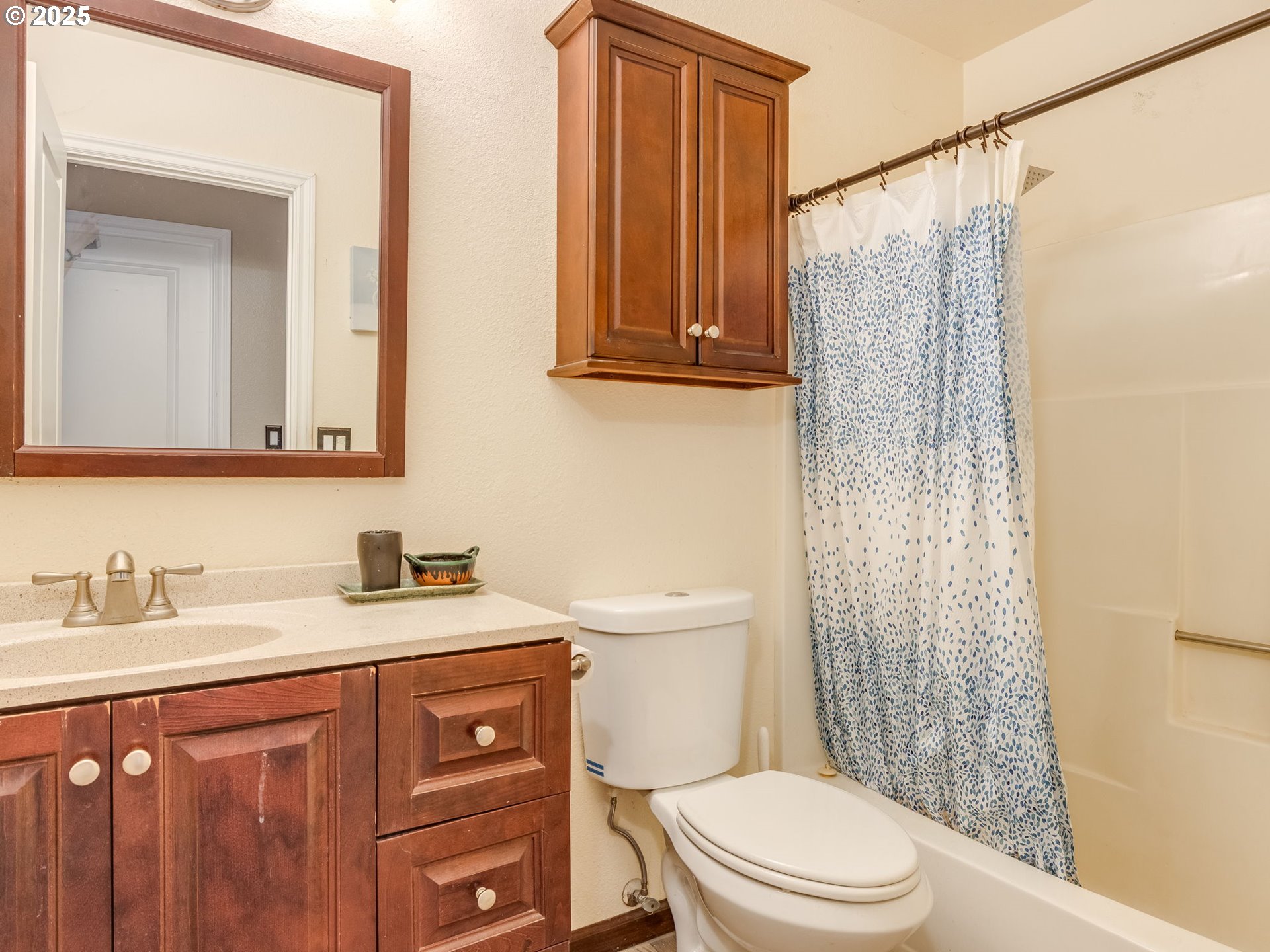 3106 Southwest Huber Street Portland, OR 97219 - Photo 34 of 45 Bathroom