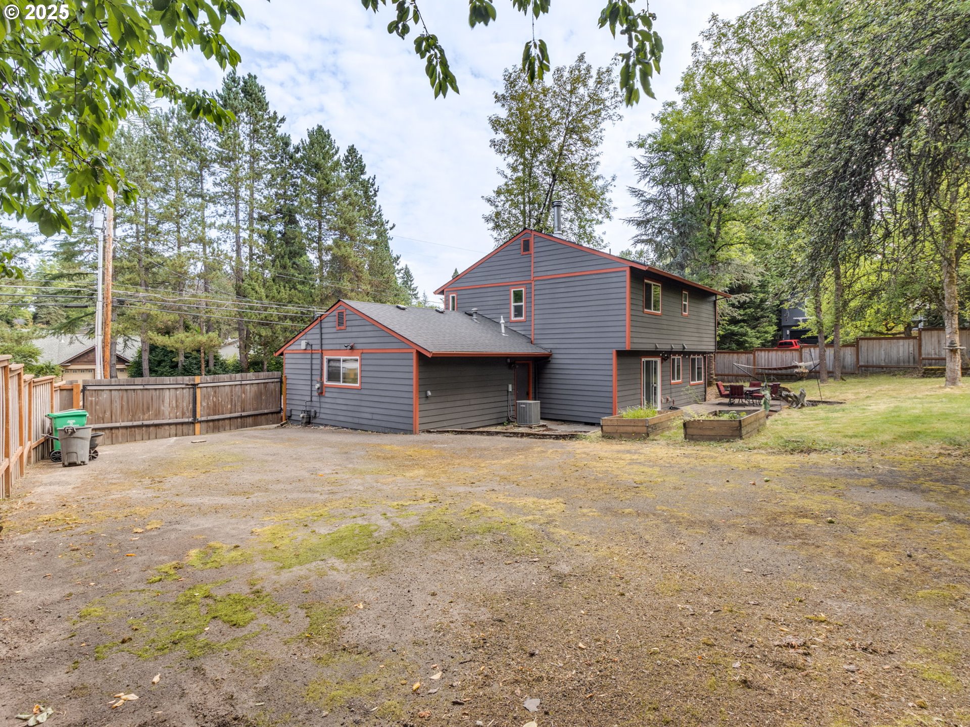 3106 Southwest Huber Street Portland, OR 97219 - Photo 40 of 45 Backyard