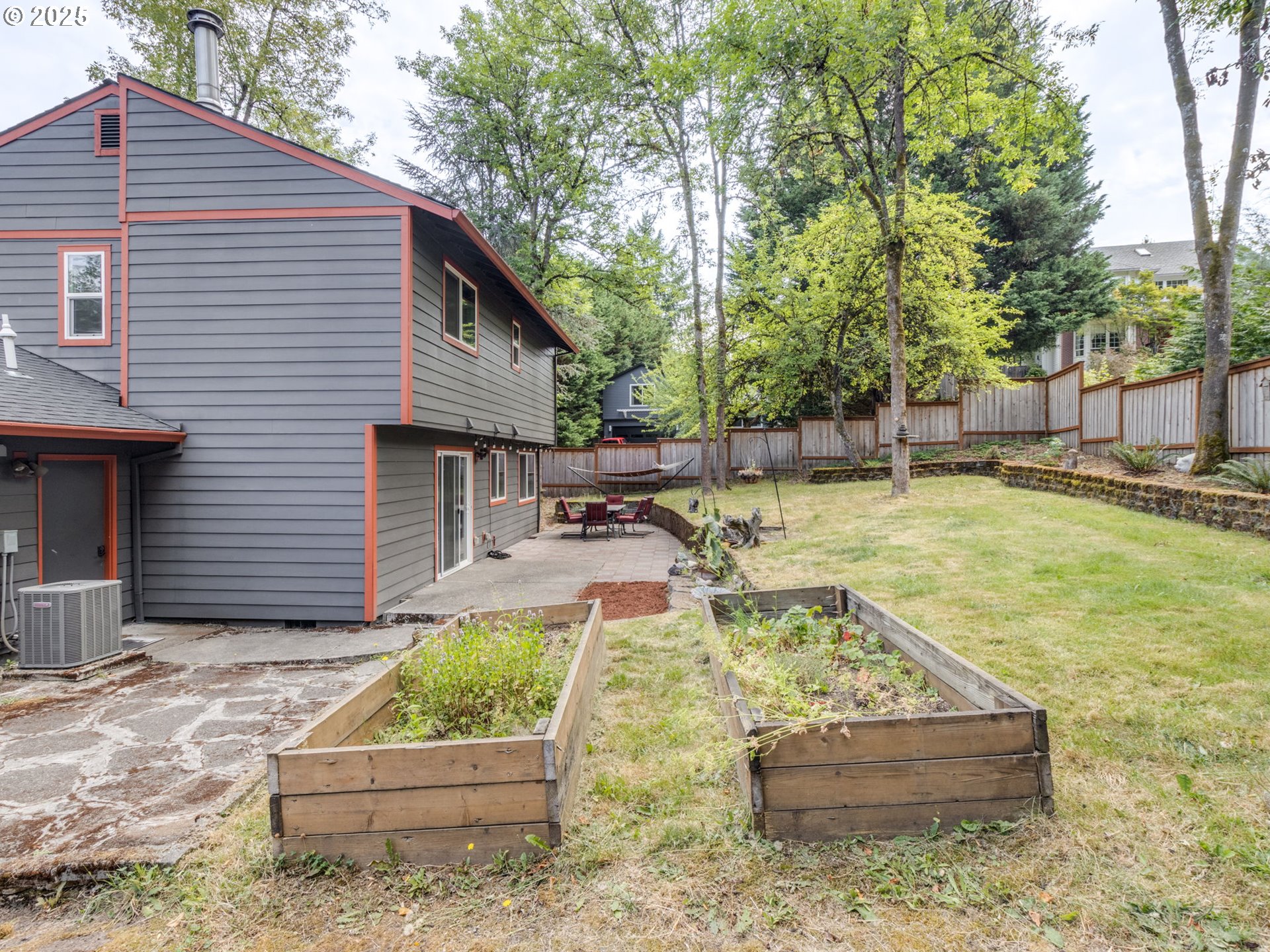 3106 Southwest Huber Street Portland, OR 97219 - Photo 41 of 45 Backyard