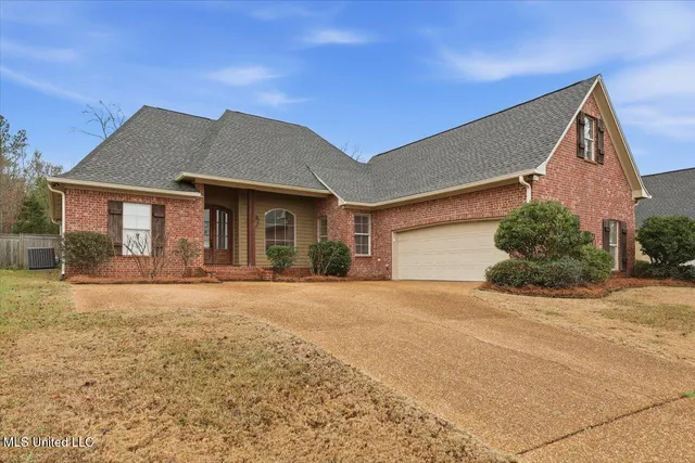 $395,000 | 242 Huntington Hollow, Brandon, MS 39047