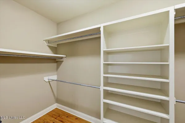 $380,000 | 242 Huntington Hollow, Brandon, MS 39047