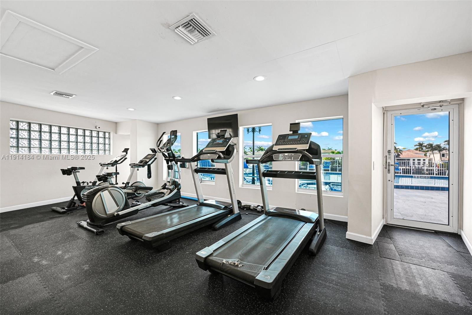 1410 South Ocean Drive, Unit 1603 Hollywood, FL 33019 - Photo 36 of 62