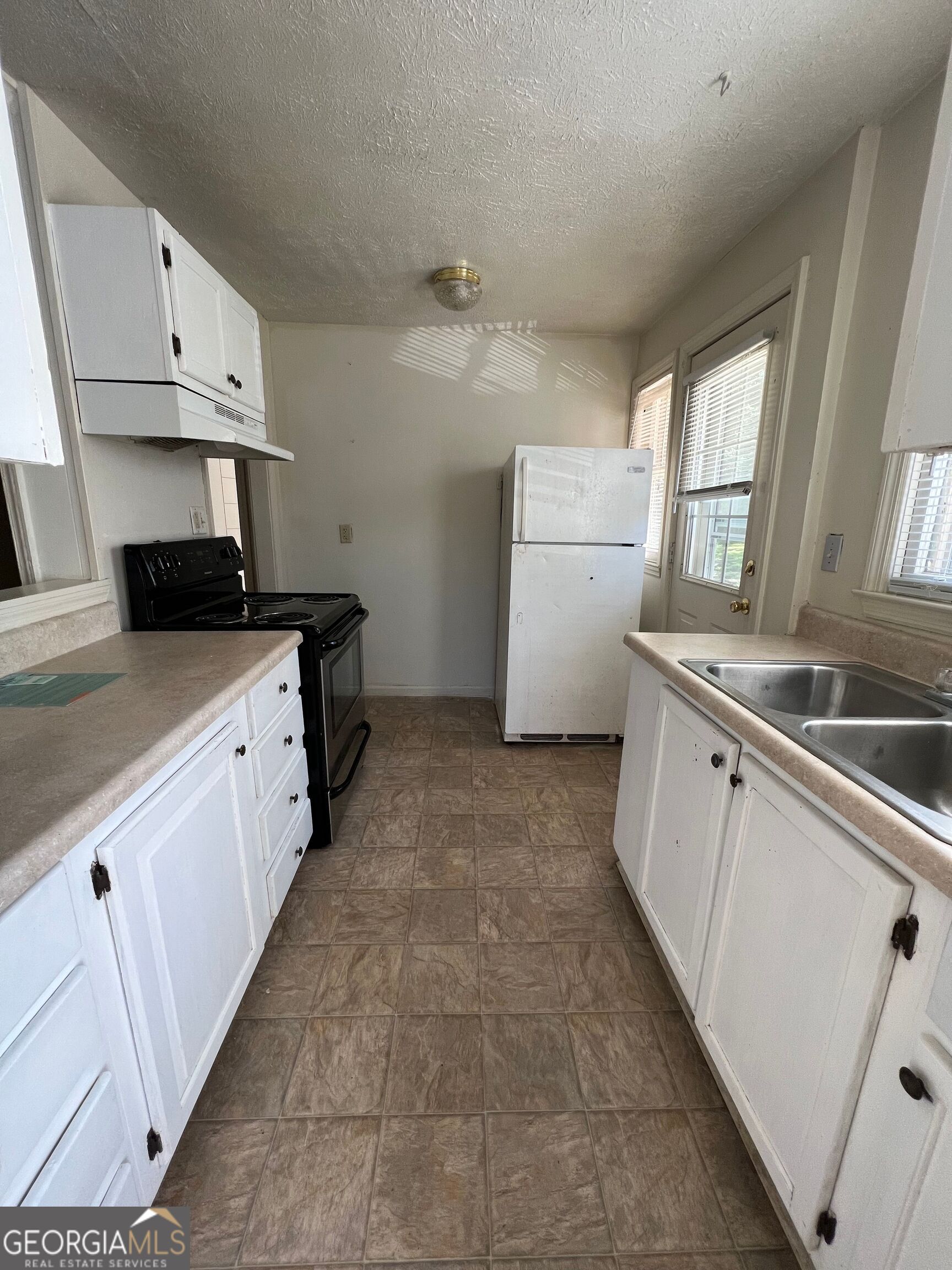 145 Herring Street Athens, GA 30601 - Photo 4 of 9