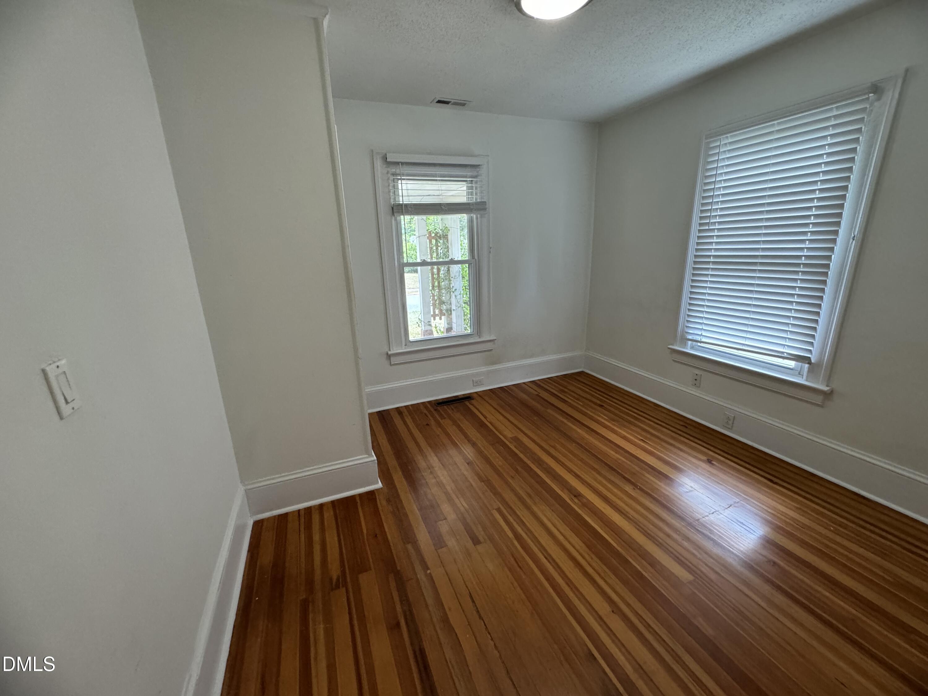 3129 Stanhope Avenue Raleigh, NC 27607 - Photo 8 of 10 IMG_4314